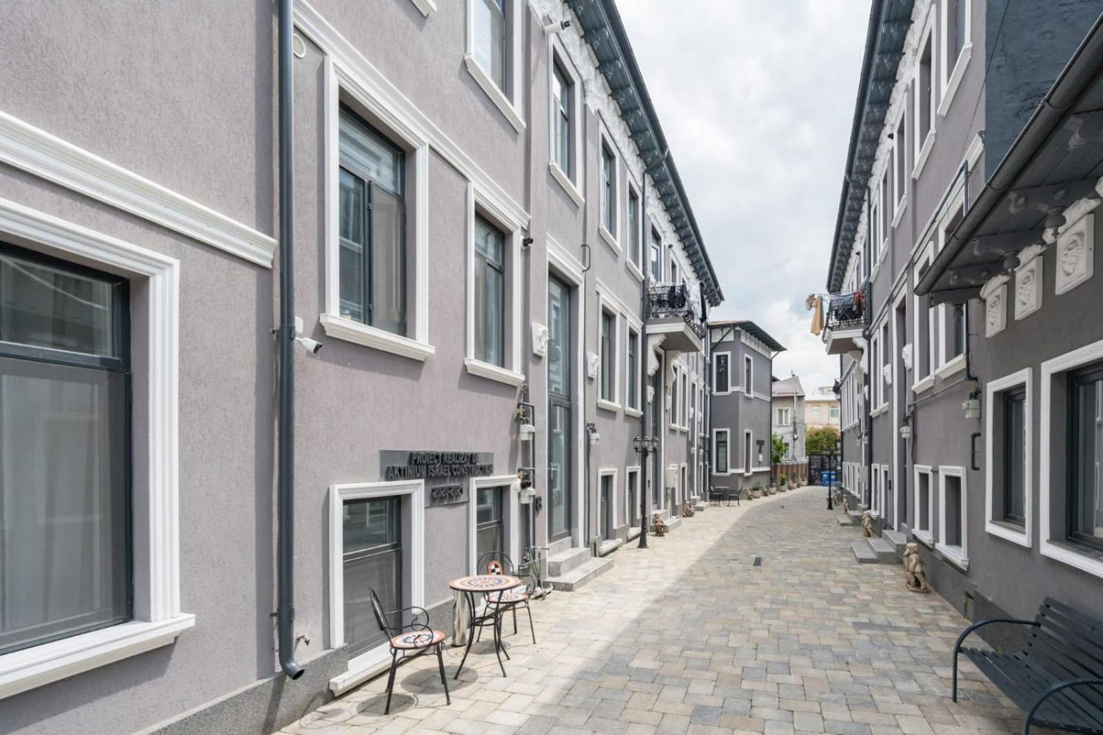 Cozy Central Studio Near Park Bukarest Exterior foto